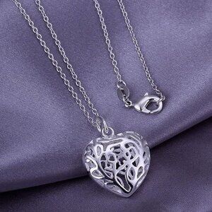 Sterling Silver Hollow Heart Pendant Necklace & 18" Chain